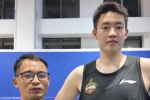 宁波男篮晒训练视频:健身小课堂开课 死虫式+侧桥支撑+鸟狗式