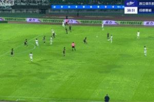 2分钟2球!周定洋破门,莱切特助攻双响,蓉城3-0领先浙江