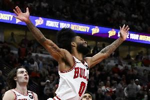 完成所有训练项目！科比·怀特：感觉很好 复出后出场限制24分钟